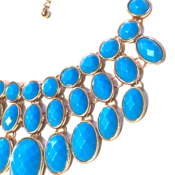 H & M GOLD-TONE LIGHT BLUE FACEted OVAL RHINESTONE COLLAR CHOKER 20" NECKLACE - Picture 2 of 9